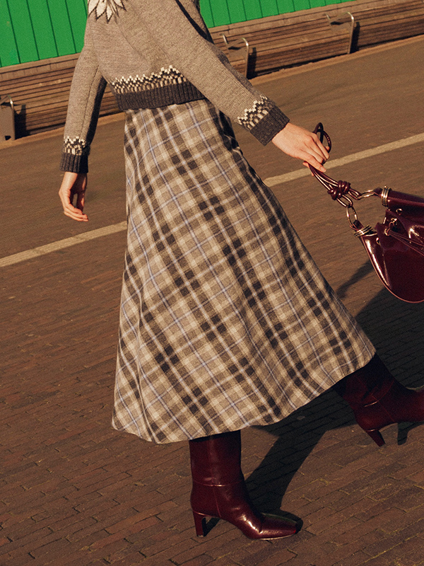 IBlues FW26 Winter Skirts iBlues